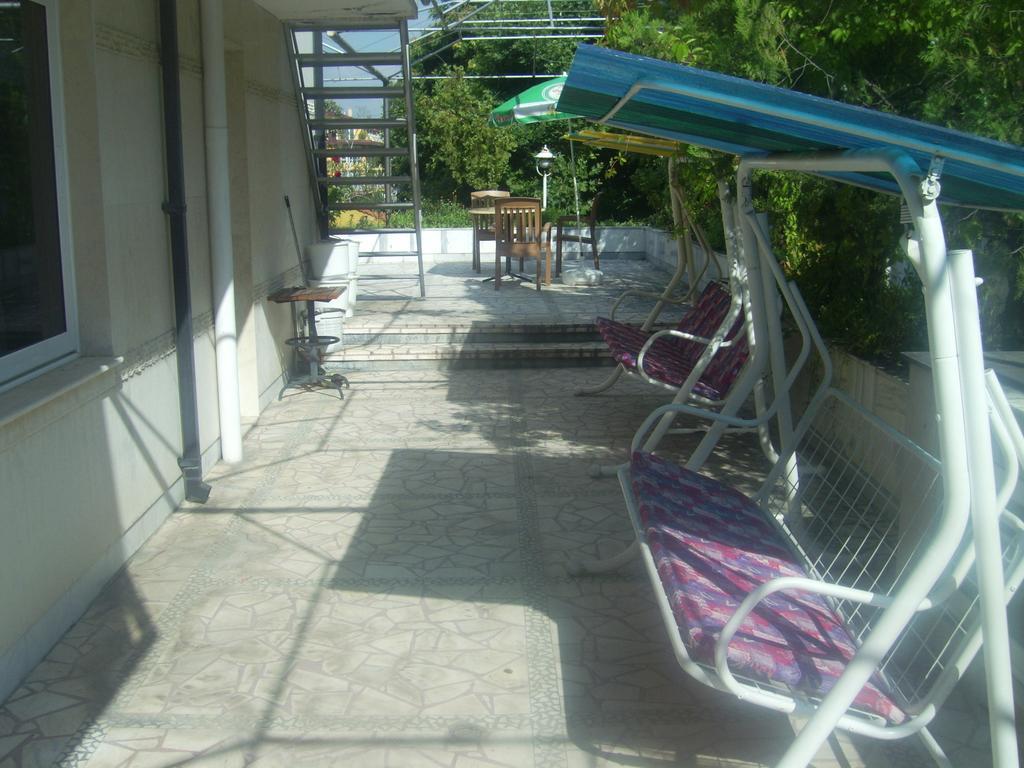 Family Hotel George 스빌렌그라드 객실 사진